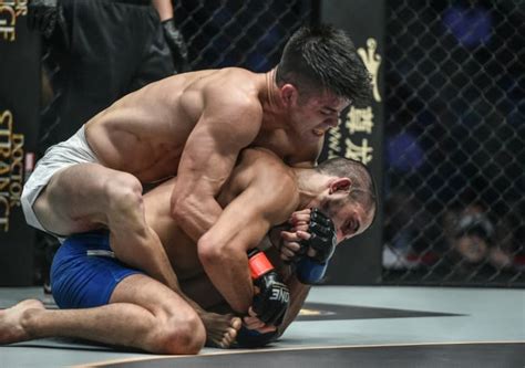 Filipino UFC fighter follows Pacquiao's mountain path .